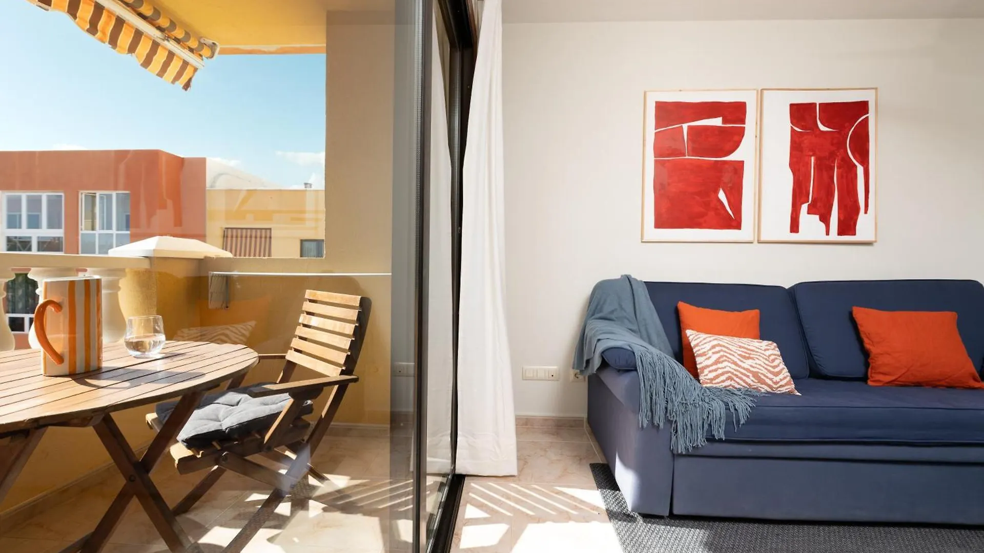 Lejlighed Las Olas - Coastal Escape With Charm & Comfort El Médano