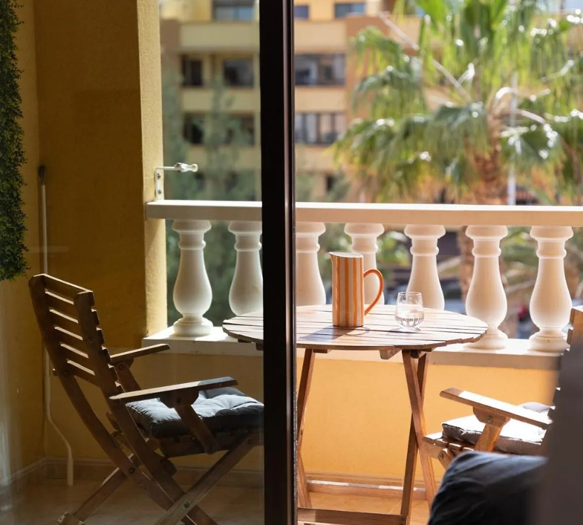 Lejlighed Las Olas - Coastal Escape With Charm & Comfort El Médano